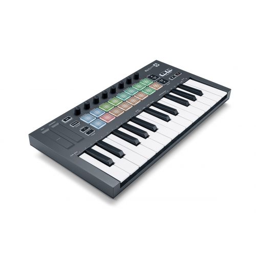 MIDI клавиатура NOVATION FLkey Mini